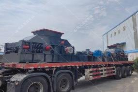 2PG1200x800大型對(duì)輥破碎機(jī) 破碎石灰石發(fā)往陜西
