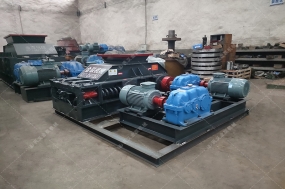 中型直連式對(duì)輥制砂機(jī)發(fā)往山西