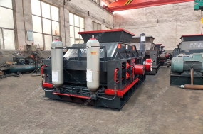 2PG1000x700液壓對輥破碎機(jī)發(fā)往非洲肯尼亞蒙巴薩