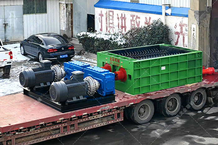 強(qiáng)力雙齒輥破碎機(jī)/強(qiáng)力分級(jí)破碎機(jī)廠家/強(qiáng)力破碎機(jī)型號(hào)參數(shù) 強(qiáng)力雙齒輥破碎機(jī)/強(qiáng)力分級(jí)破碎機(jī)廠家/強(qiáng)力破碎機(jī)型號(hào)參數(shù)