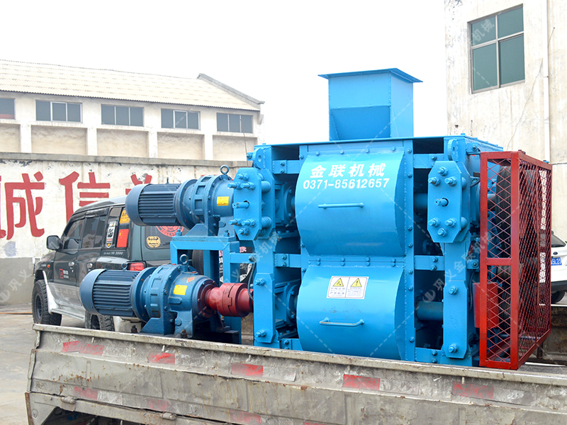 四齒輥破碎機，四齒輥破碎機性能特點,四齒輥破碎機價格,大型四齒輥破碎機廠家