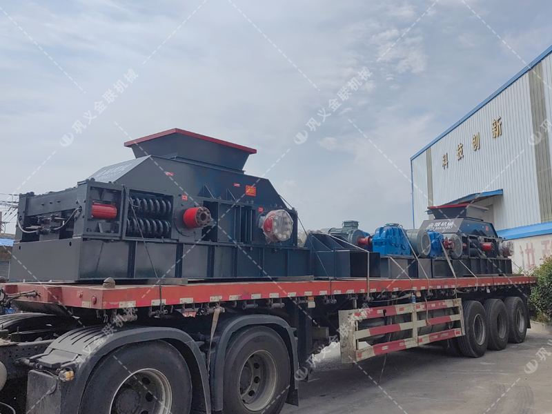 2PG1200x800大型對輥破碎機(jī) 破碎石灰石發(fā)往陜西