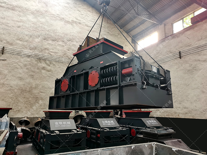 河卵石制砂機發(fā)往廣東