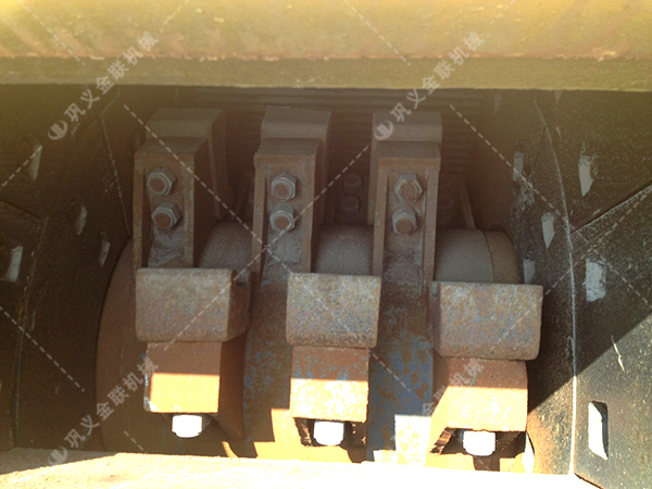 細(xì)碎制砂機(jī)_細(xì)碎制沙機(jī),節(jié)能細(xì)碎機(jī)價(jià)格/型號(hào)圖片/視頻