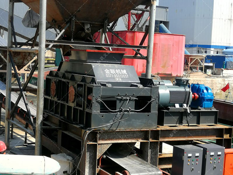 磁鐵礦破碎為什么選用對(duì)輥破碎機(jī)？設(shè)備優(yōu)勢(shì)有哪些？