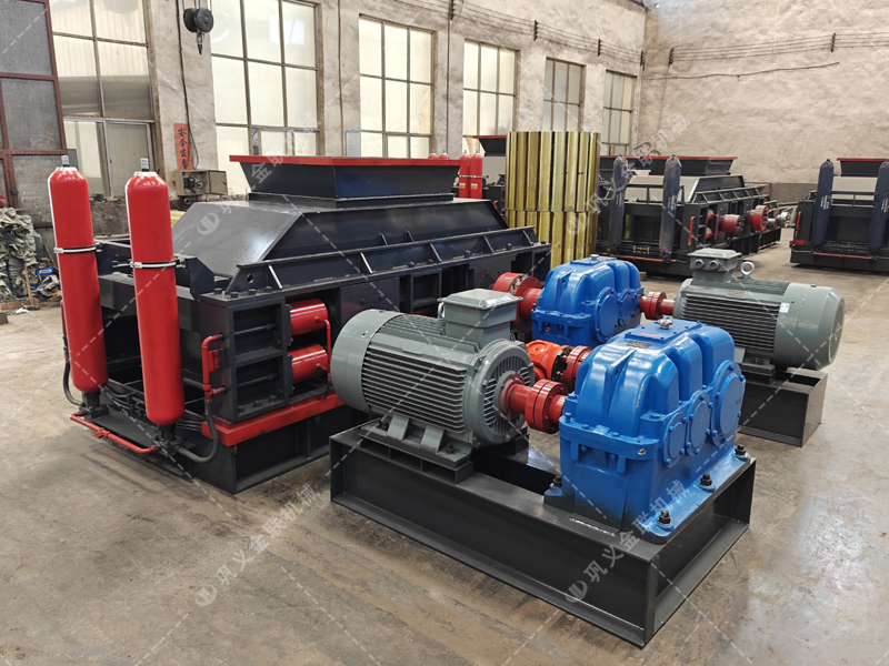 “一查二看三試機(jī)”:實(shí)地考察液壓對(duì)輥制砂機(jī)廠的核心考察清單 “一查二看三試機(jī)”:實(shí)地考察液壓對(duì)輥制砂機(jī)廠的核心考察清單